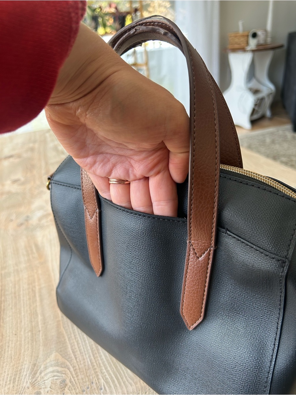 FOSSIL Classic Black and Brown Two-Tone Satchel Bag - Picture 4 of 13
